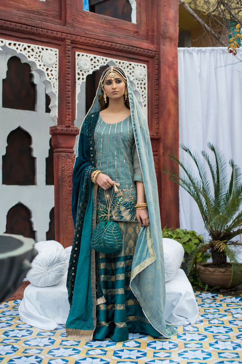 Feroza A-line zari net hand embellished shirt with jamavar lehnga and velvet shawl