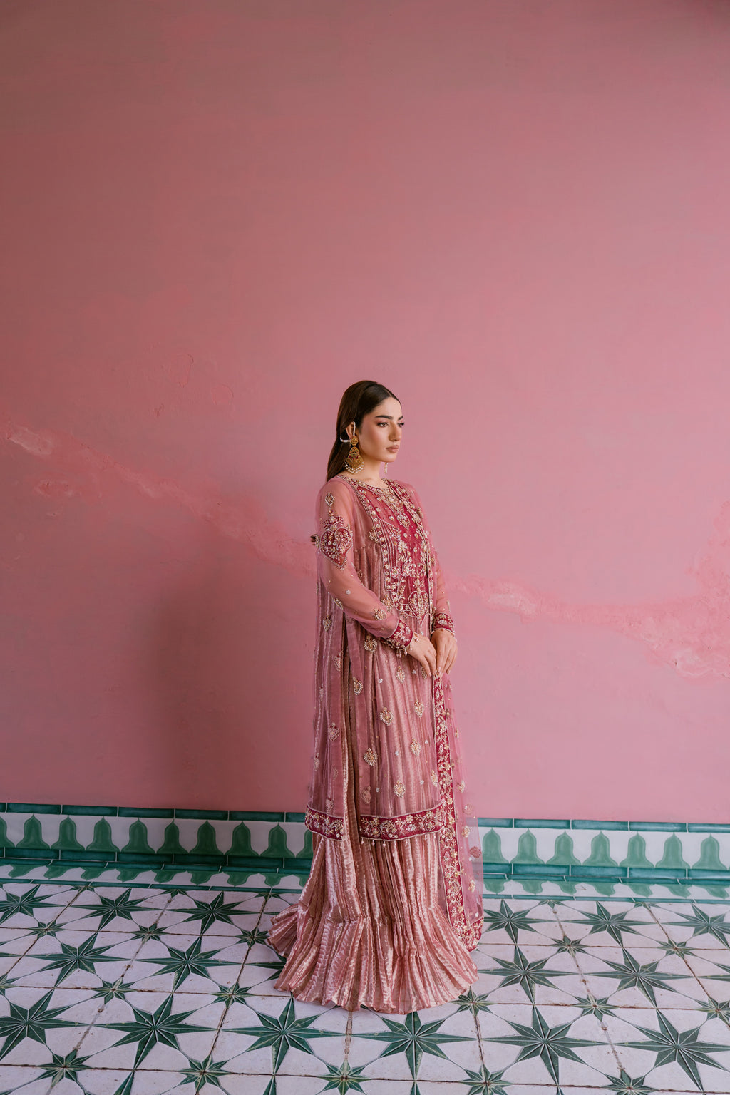 Raunaq blush net shirt with rose gold crushed tissue pishwas