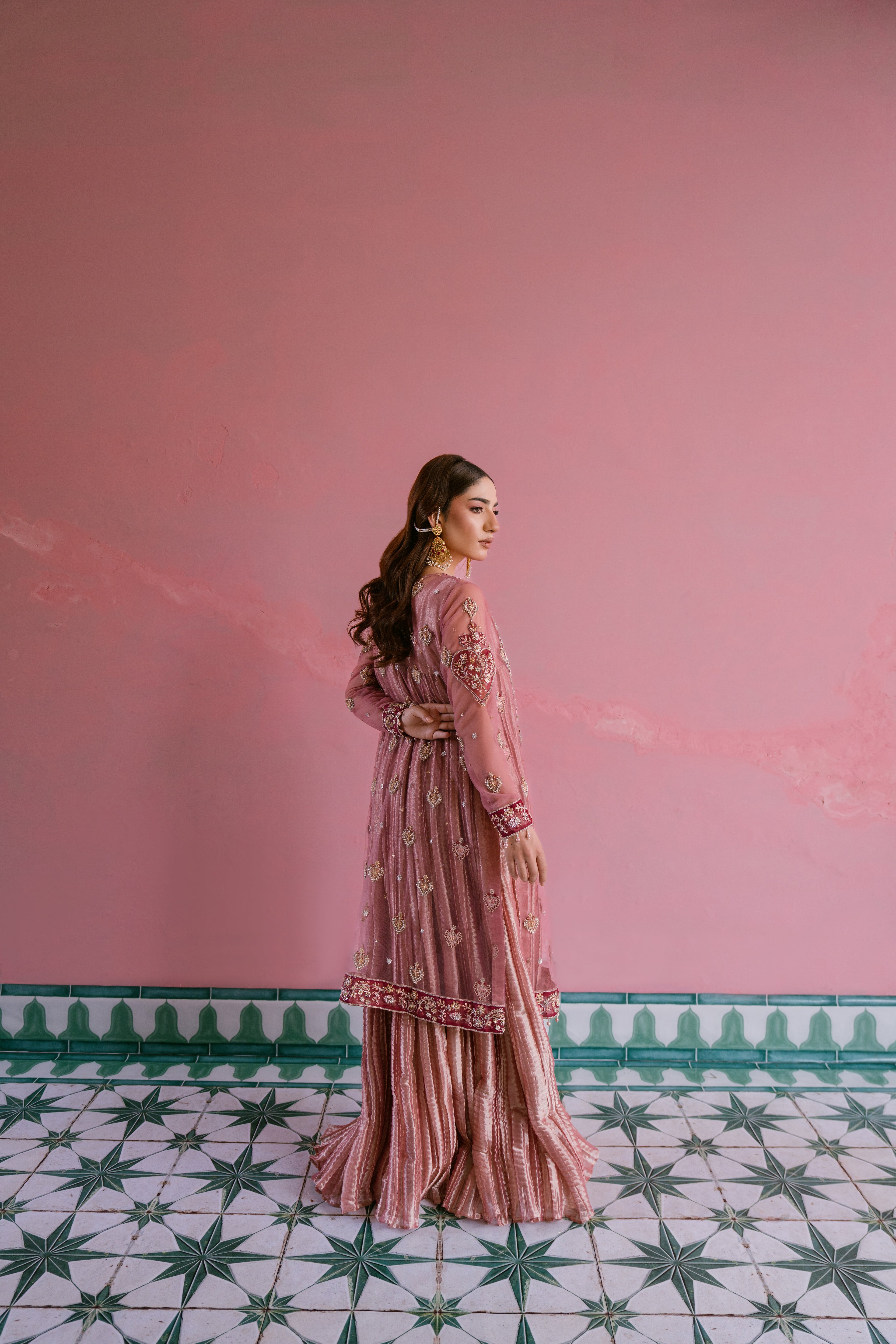 Raunaq blush net shirt with rose gold crushed tissue pishwas